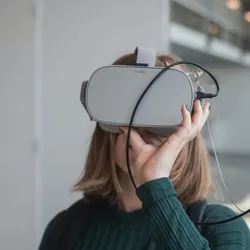 The Fascinating Science Behind Eye Tracking: How Our Eyes Reveal Hidden Insights.